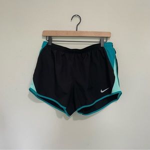 Nike Dri-Fit Tempo Running Shorts Women L